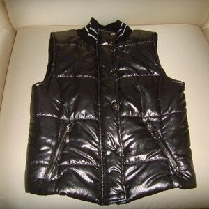 ANNA CAI Silver/Gunmetal Colored Puffer Vest (Size Small)